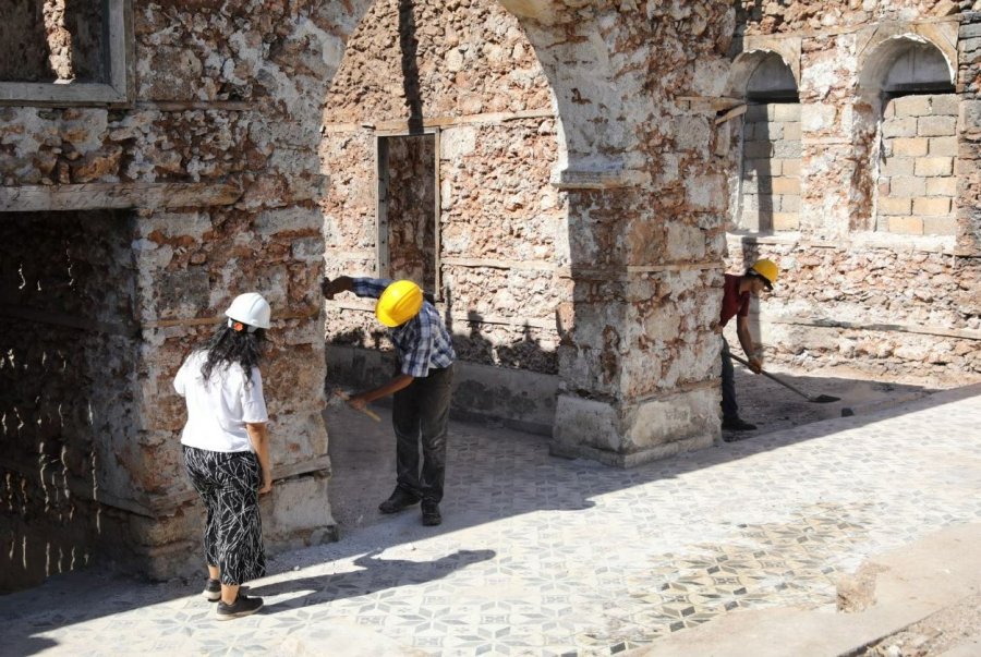 Antalya’da 19’uncu Yüzyıldan Kalan Metruk Yapı ‘devlet Konuk Evi’ne Dönüştürülecek