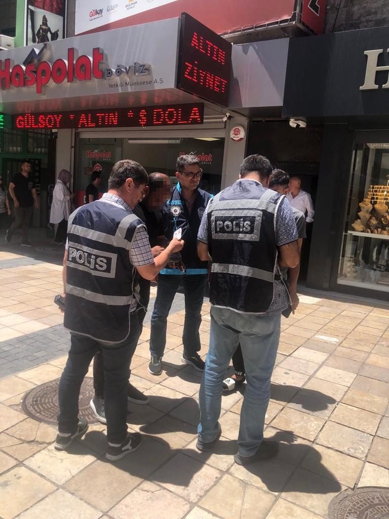 Güven Timleri Aranan 14 Şahsı Yakaladı, Kayıp 9 Çocuğu Buldu