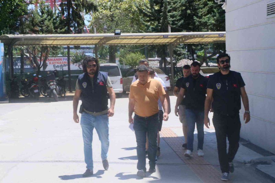 Mersin’deki Asırlık Ağacın Zehirlenmesiyle İlgili 3 Şüpheli Gözaltına Alındı
