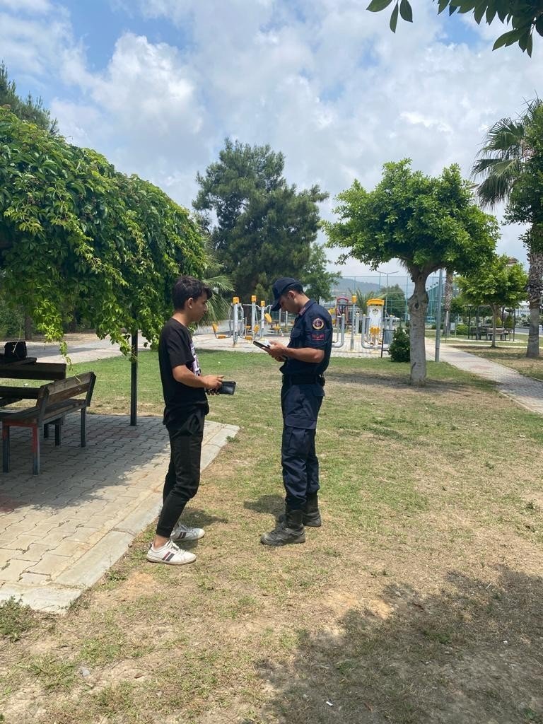 Antalya’da “düzensiz Göçle Mücadeleye Yönelik Huzur Uygulaması”