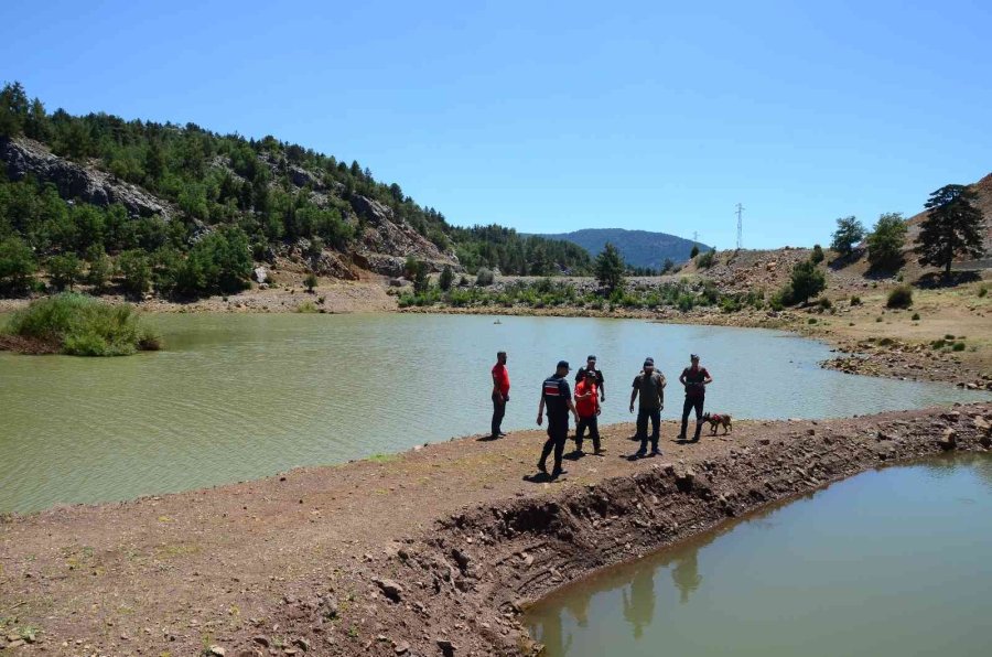 Antalya’da 9 Gündür Kayıp Olan Miyase Nine İçin 40 Kişilik Jandarma Ordusu Gece Gündüz Sahada