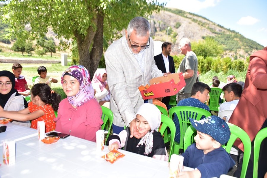 Başkan Bozkurt Öğrencilerle Piknikte Buluştu