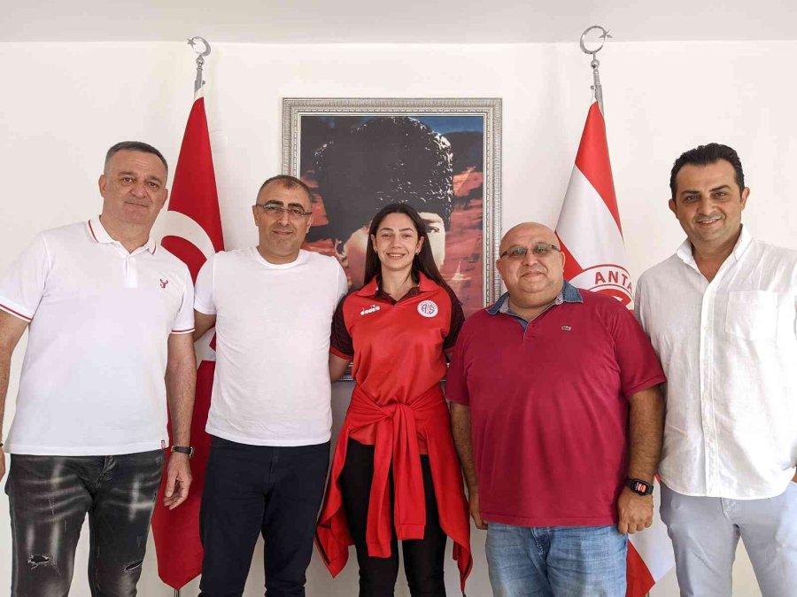 Kaptan Buse İle Yola Devam