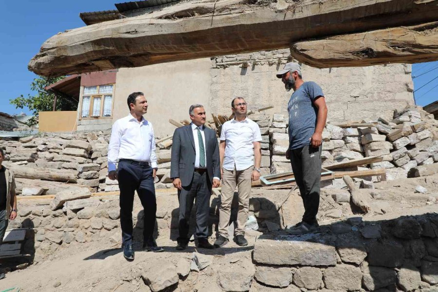 Develi Protokolü, Aslanlı Ev Restorasyonunu Yerinde İncelendi