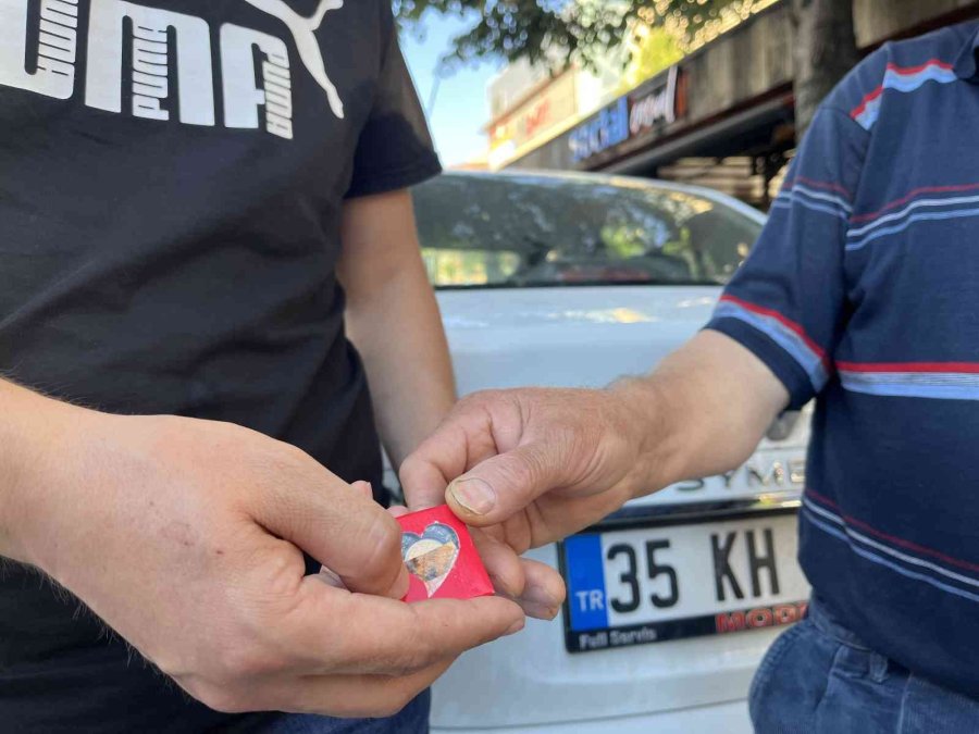 Kaybedilmiş Altınları Sahibine Ulaştırmak İçin Bir Ay Boyunca Uğraş Verdi