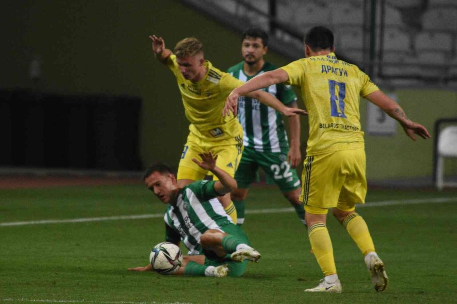 Uefa Konferans Ligi: Bate Borisov: 0 - Konyaspor: 1 (ilk Yarı)