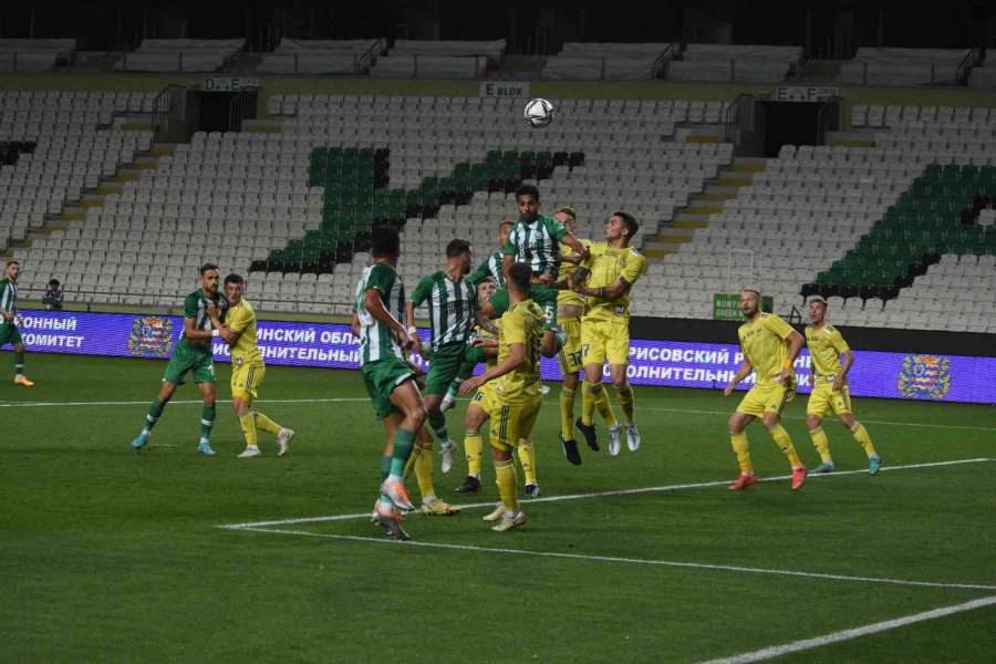 Uefa Konferans Ligi: Bate Borisov: 0 - Konyaspor: 1 (ilk Yarı)