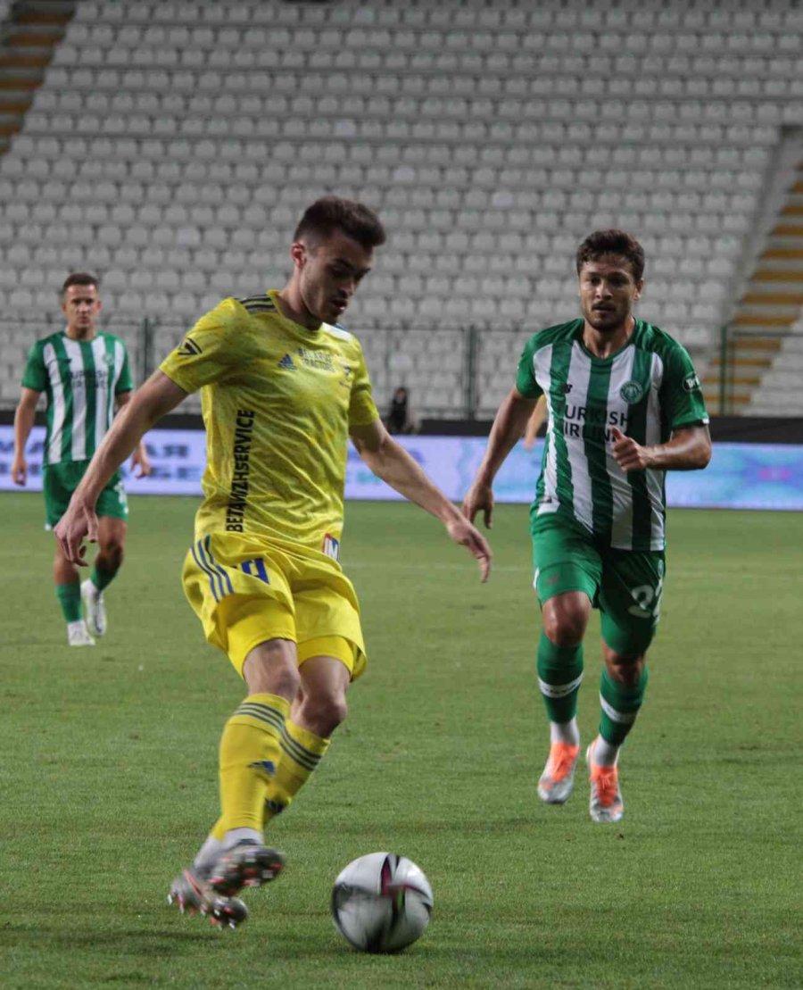 Uefa Konferans Ligi: Bate Borisov: 0 - Konyaspor: 1 (ilk Yarı)