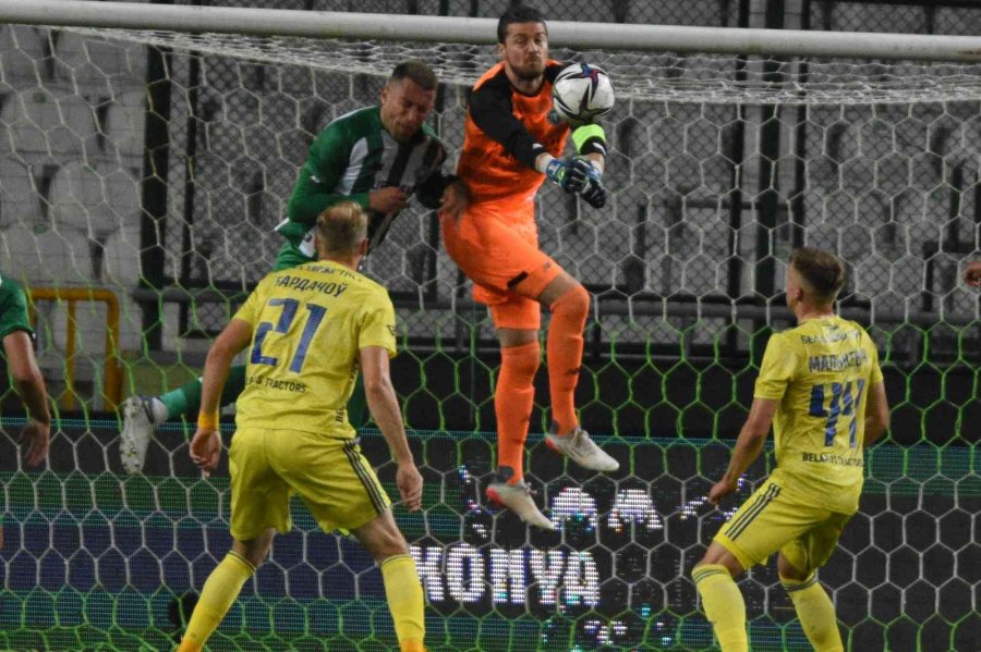 Uefa Konferans Ligi: Bate Borisov: 0 - Konyaspor: 1 (ilk Yarı)