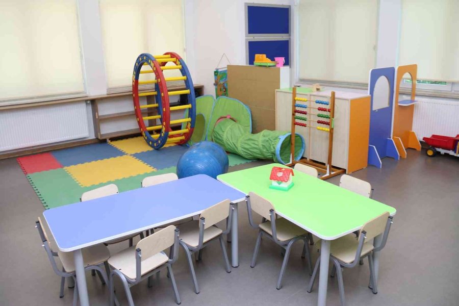 Konuşma Sorunlarını Çözmek İçin 6 Ayda 3 Bin 100 Saatlik Terapi Uyguladılar