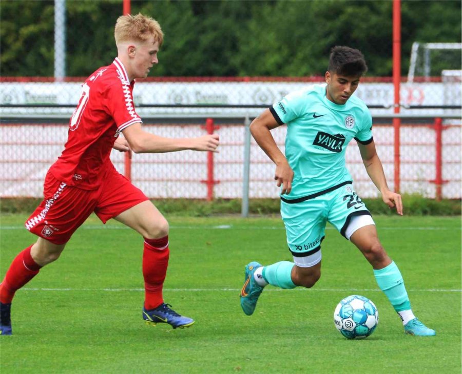 Antalyaspor, Hazırlık Maçında Twente’yi 3-1 Yendi