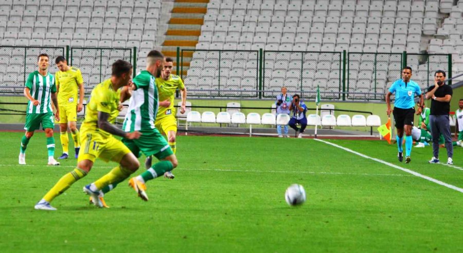 Uefa Konferans Ligi: Bate Borisov: 0 - Konyaspor: 3 (maç Sonucu)