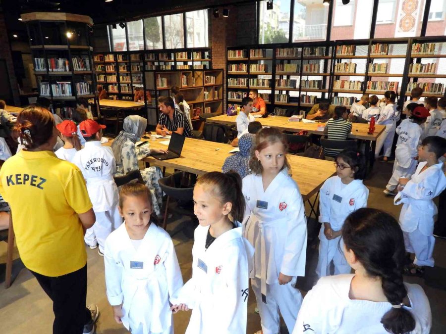 Tekvandocular Kitap Okuma Alışkanlığı İçin Devrede