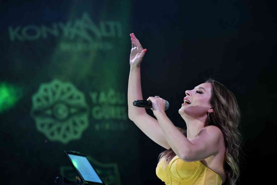 Feslikan’da Funda Arar Rüzgarı