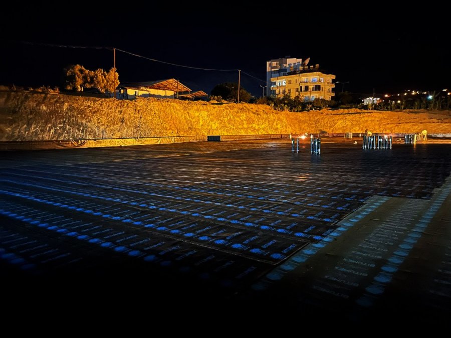 Mahmutlar Kültür Merkezi’nde Çalışmalar Gece Gündüz Sürüyor