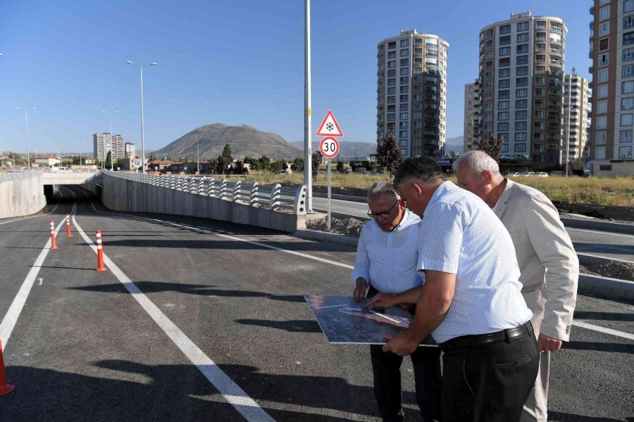 Başkan Büyükkılıç, Trafiğe Açılan 17.5 Milyon Tl’lik Katlı Kavşağı Yerinde İnceledi