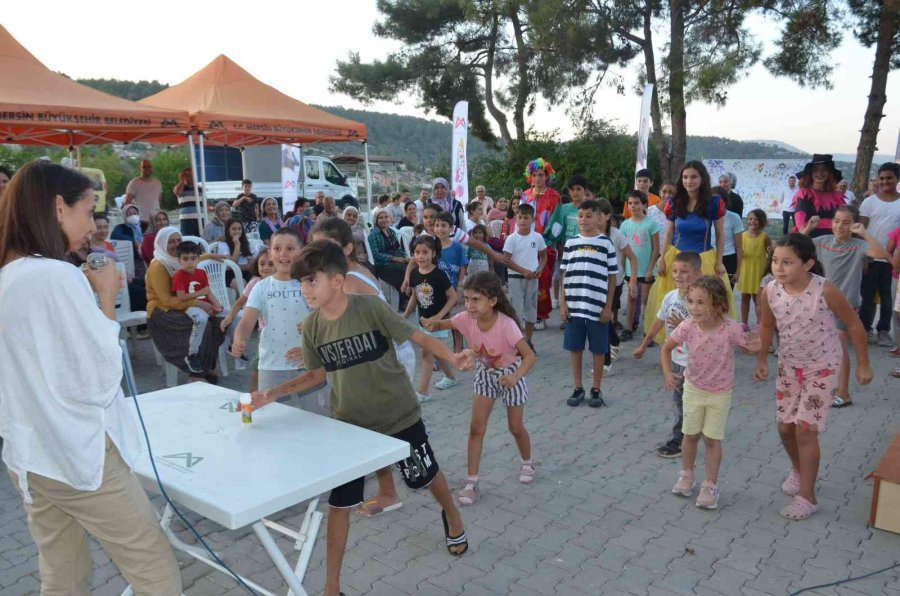 Mersin’de ’köy Bizim Şenlik Bizim’ Etkinliği Sürüyor