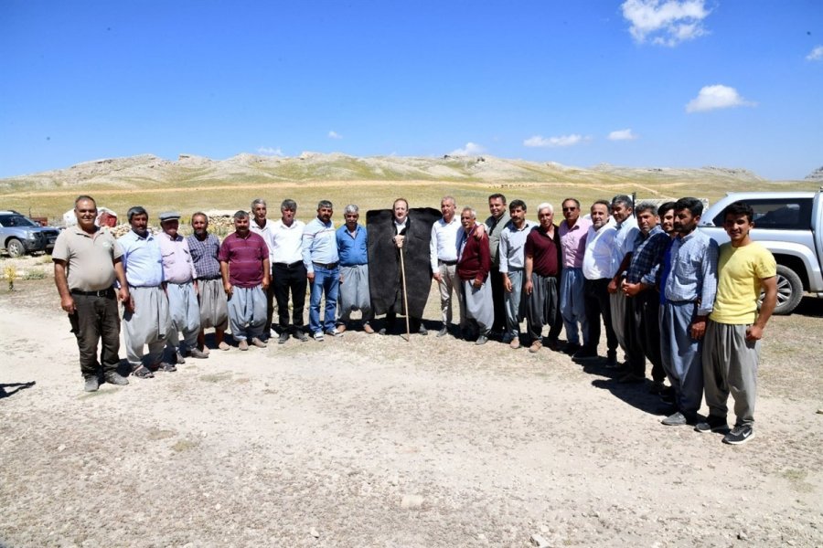 Vali Pehlivan, Arslanköy’de Temaslarda Bulundu