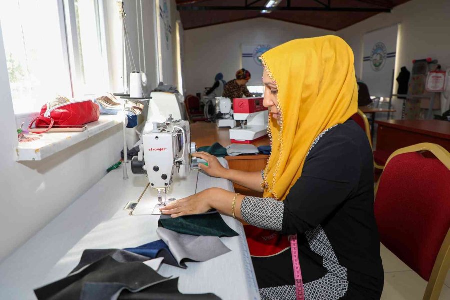 Talas’ın Kurslarına Her Yaştan Yoğun İlgi