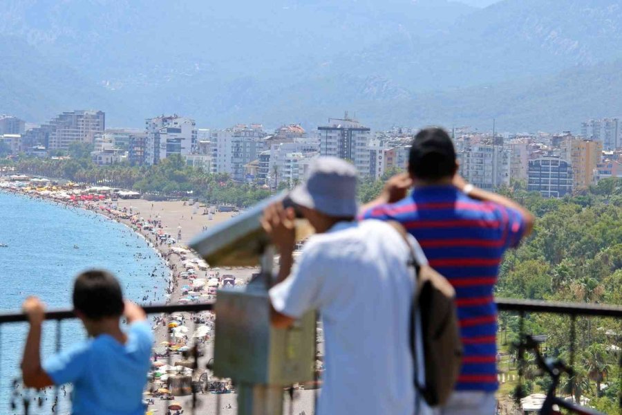 Antalya’da ’sıcak’ Saatler