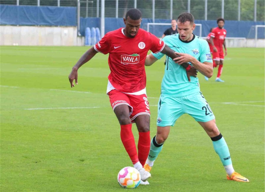 Antalyaspor, Hazırlık Maçında Paderborn’a 1-0 Yenildi