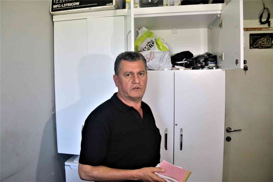 Rus Turist Takside Unuttuğu Telefona Bir Saat İçinde Ulaştı