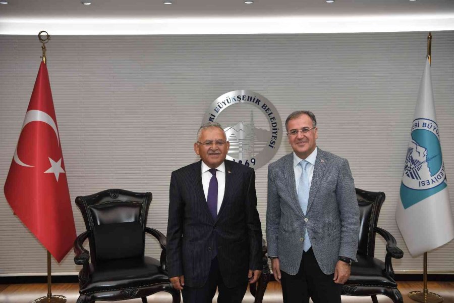 Başkan Büyükkılıç’a Hacılar Belediye Başkanı Özdoğan Ve Stk’lardan Ziyaret