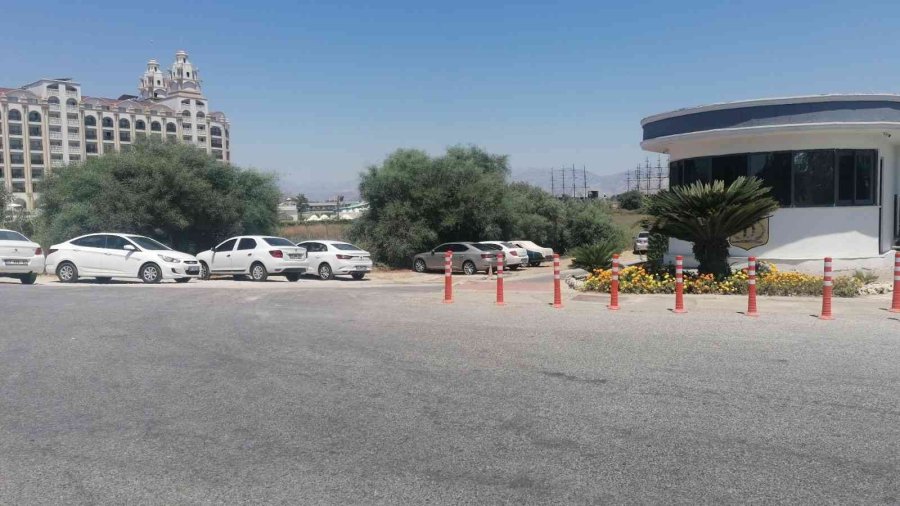 Dikkatsiz Sürücünün Yaptığı ’u’ Dönüşü Faciaya Sebep Oluyordu