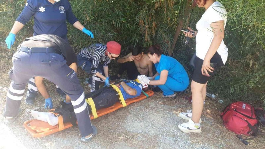 Dikkatsiz Sürücünün Yaptığı ’u’ Dönüşü Faciaya Sebep Oluyordu