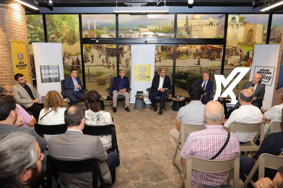 Kapsül’de Türkiye’nin Dış Politikası Konuşuldu