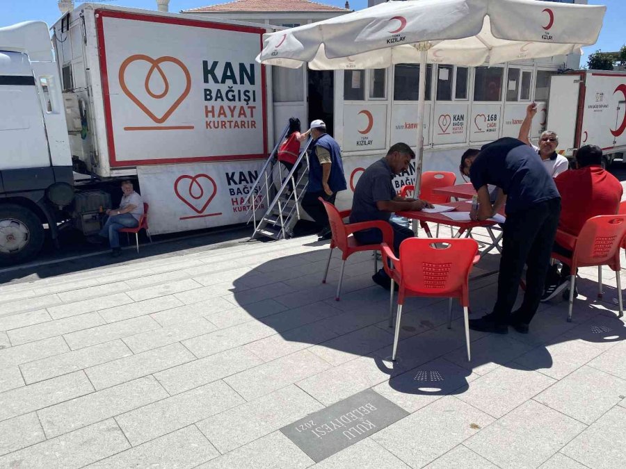 Kulu’da Kızılay’a Kan Bağışı