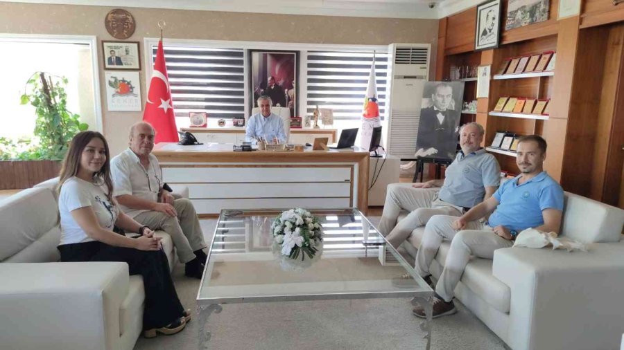 Türkiye Genelinde 531 Adet Mavi Bayraklı Plajın 229’u Antalya’da