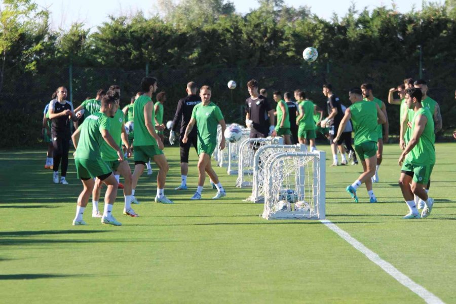 İlhan Palut: “futbol Bütün Sonuçlara Açık Bir Oyun”