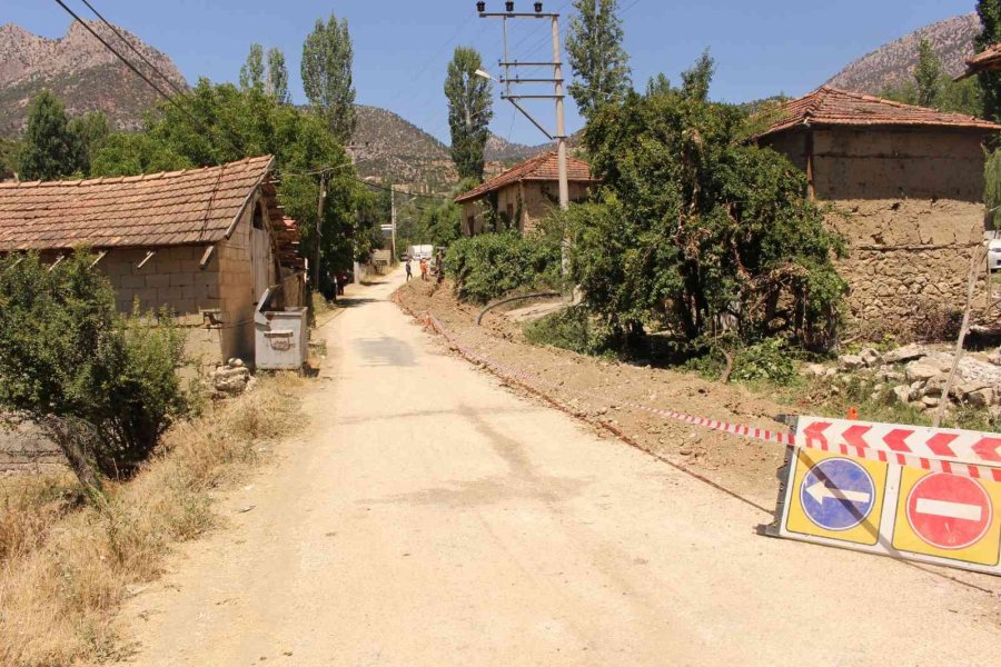 Elmalı İslamlar’da Su Sevinci