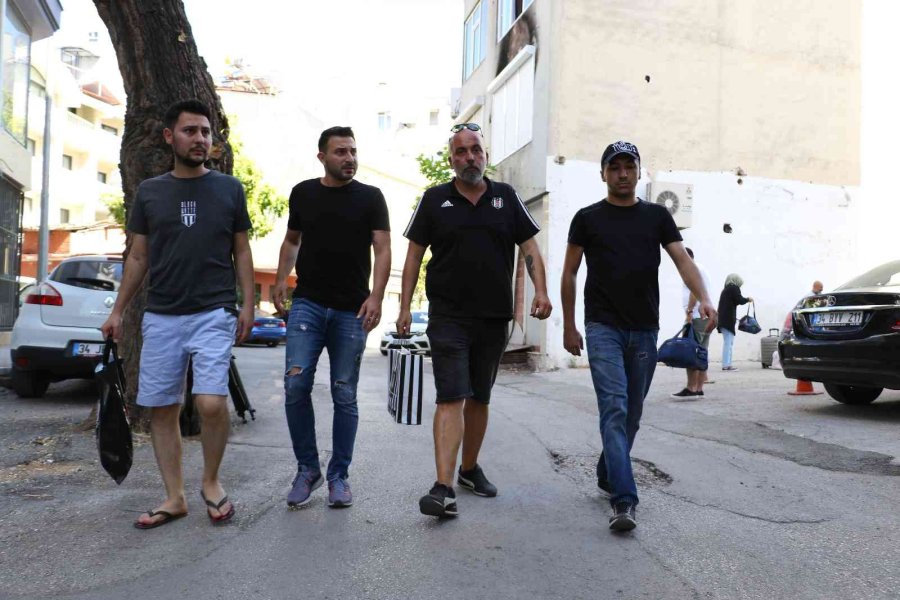 Ölümün “pençesi"ndeki Beşiktaşlı Burak’a Çarşı Grubundan Destek