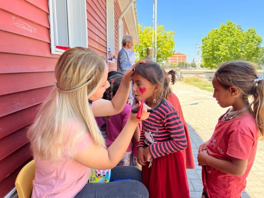 Mevsimlik İşçi Ailelerin Çocukları İçin Harekete Geçildi