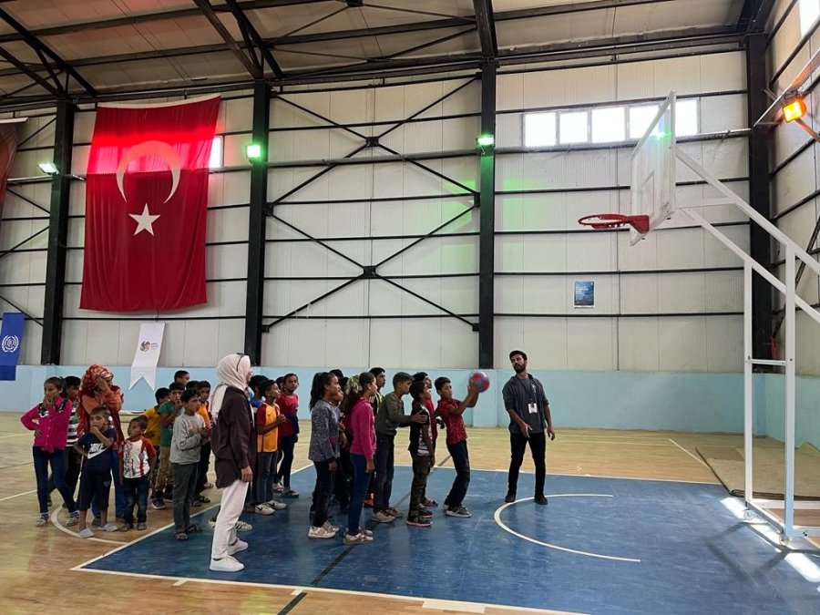 Mevsimlik İşçi Ailelerin Çocukları İçin Harekete Geçildi