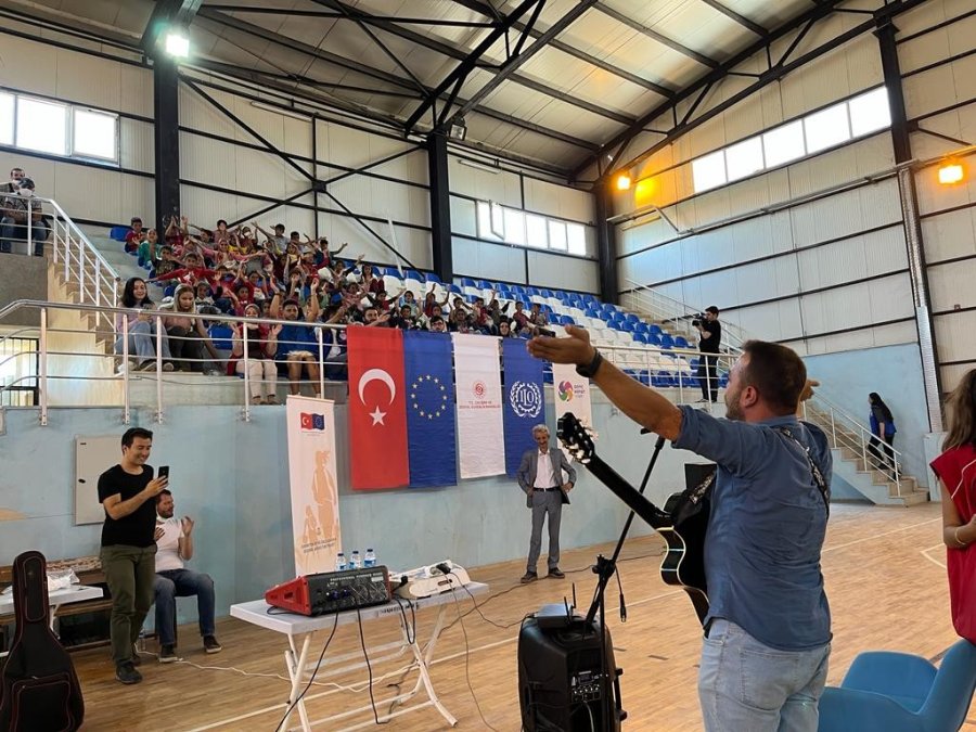 Mevsimlik İşçi Ailelerin Çocukları İçin Harekete Geçildi