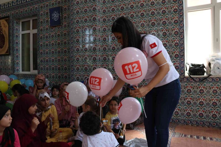 Kur’an Kursu Miniklerine ‘112’ Öğretildi