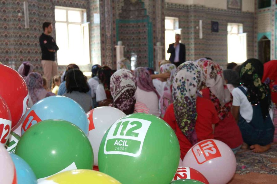 Kur’an Kursu Miniklerine ‘112’ Öğretildi