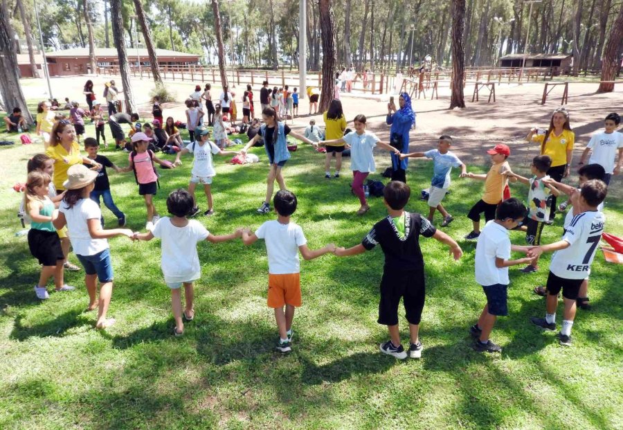 Kepez Sporcularının Yaz Tatili Hediyesi