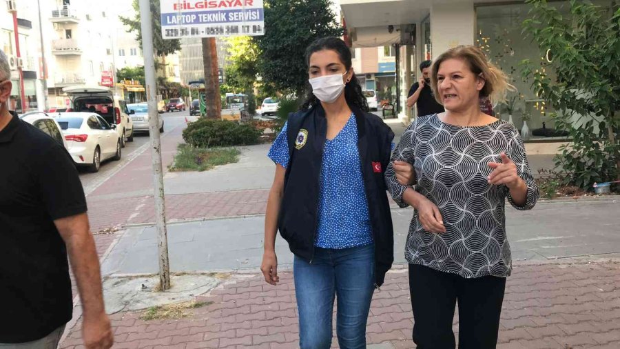 Hdp Mersin İl Başkanı İle 4 Hdp’li Meclis Üyesi Gözaltında