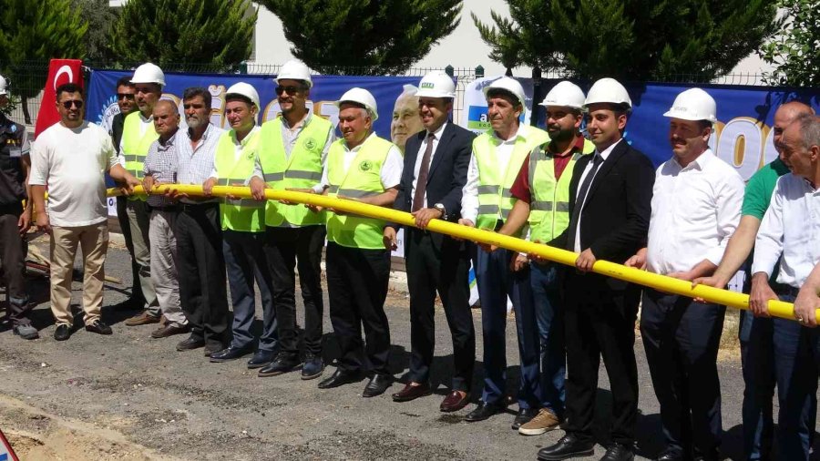 Erdemli’de İlk Kez Doğalgaz Altyapı Çalışması Başladı