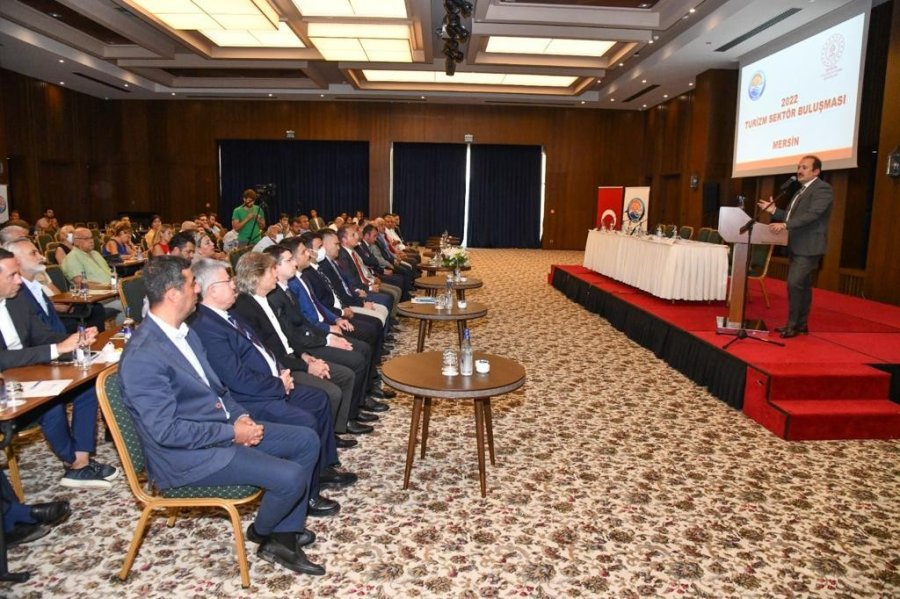 Vali Pehlivan: "mersin, Turizmde Avantajlı Bir Şehir"