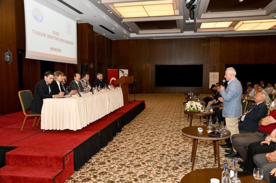 Vali Pehlivan: "mersin, Turizmde Avantajlı Bir Şehir"