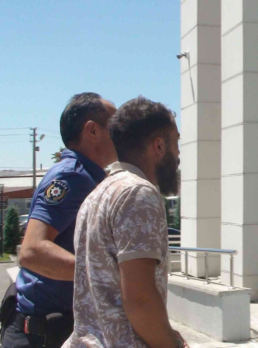 Karaman’da Mazgalları Çalan Şüpheliler Kamerada