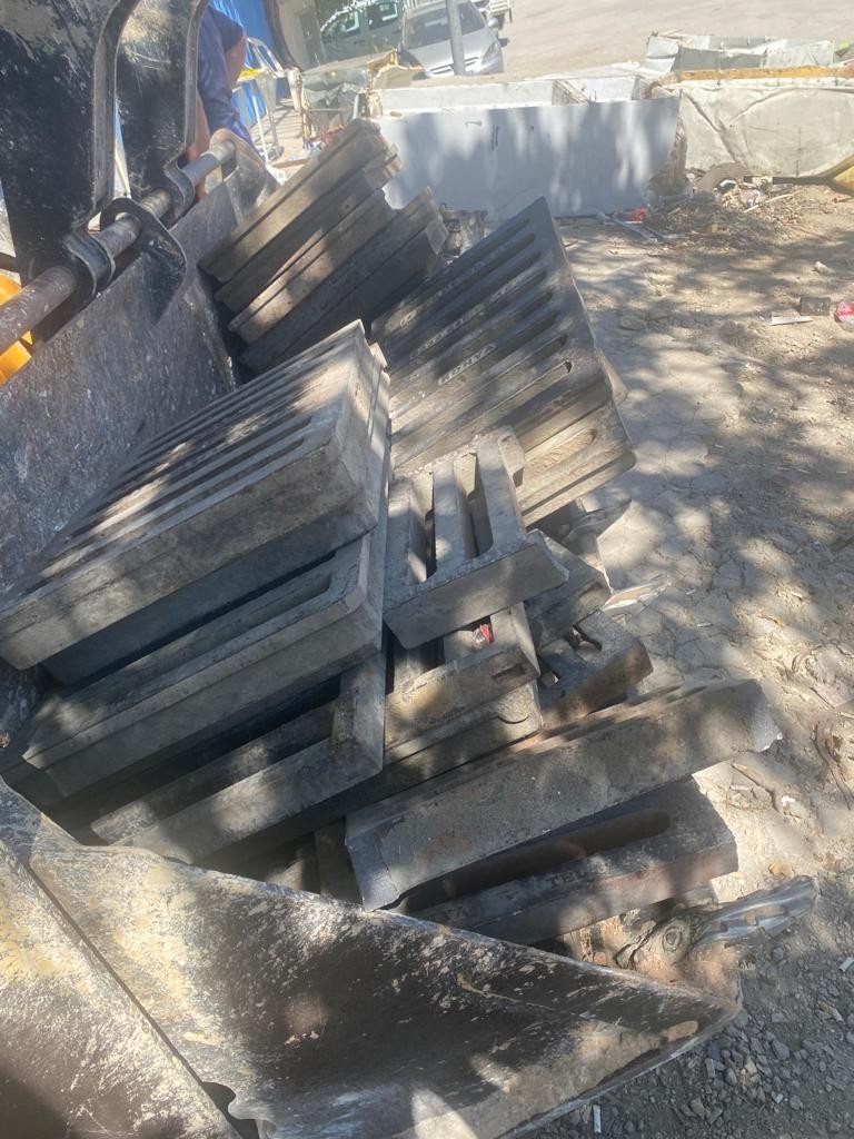 Karaman’da Mazgalları Çalan Şüpheliler Kamerada