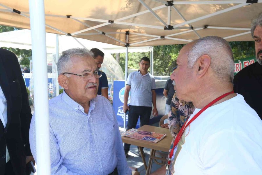 Başkan Büyükkılıç İletişim Küresi’nde