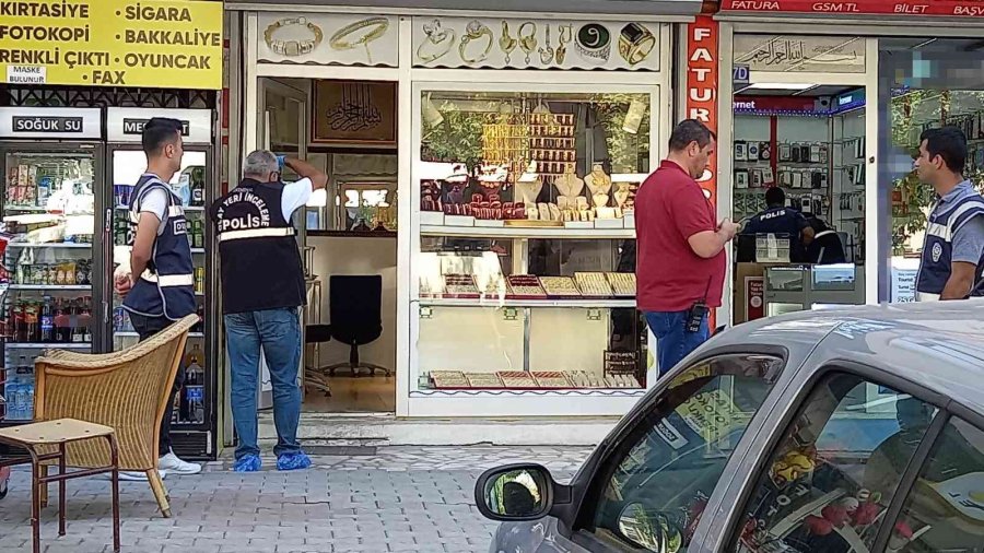 Konya’dan 100 Bin Liralık Döviz Çalan Şahıslar Adana’da Yakalandı