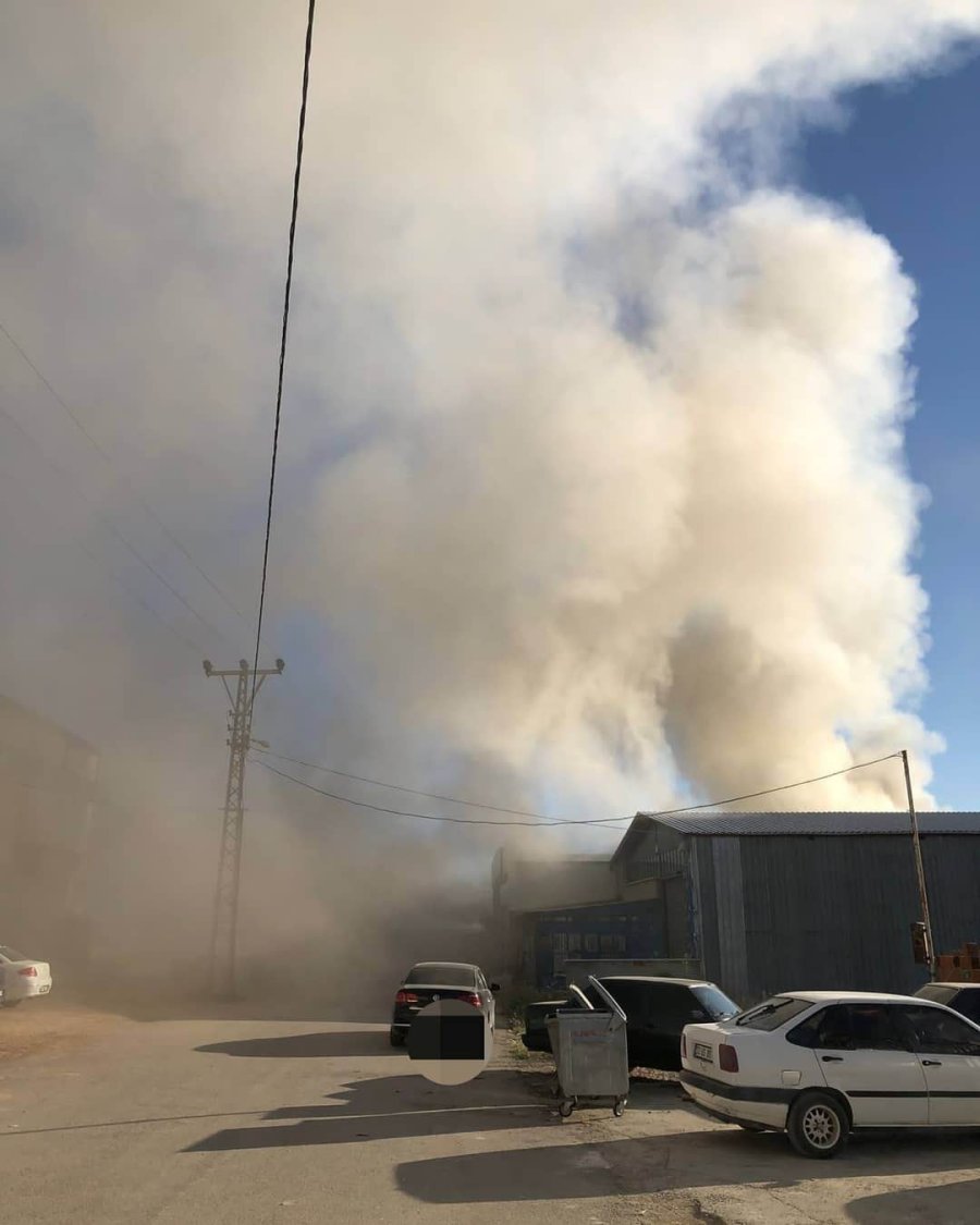 Konya’da Silah Fabrikasında Yangın